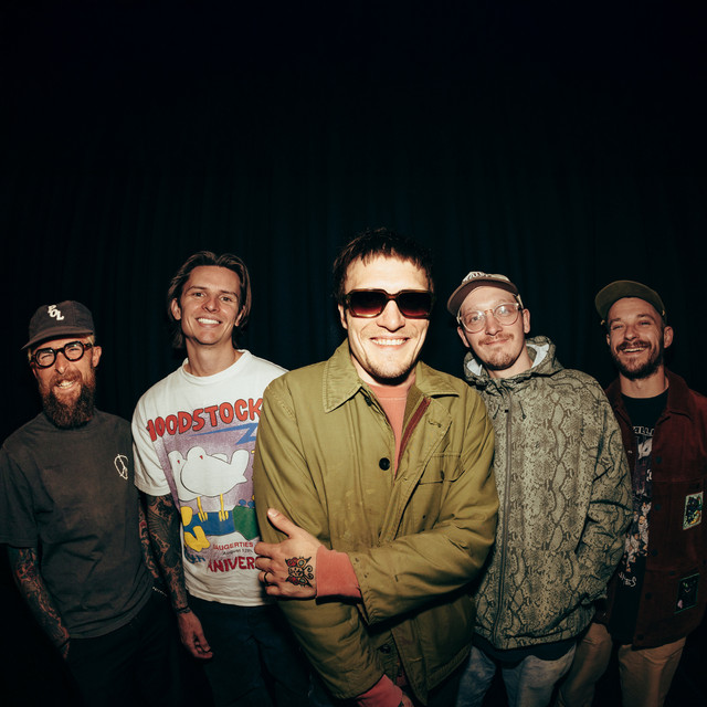 Img of [Neck Deep (UK)]